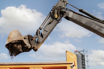 BHP w budownictwie – najczęstsze zagrożenia i jak się przed nimi chronić